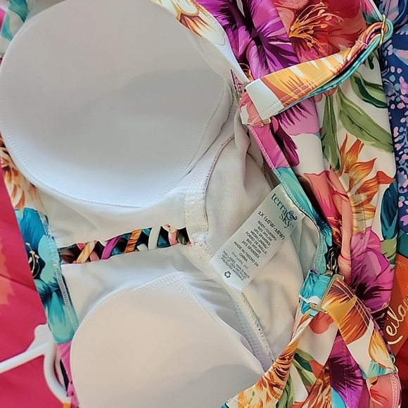 Terra & Sky NWT 1X Tummy Control One Piece Tropical Print Swimsuit with Bra - Picture 7 of 7